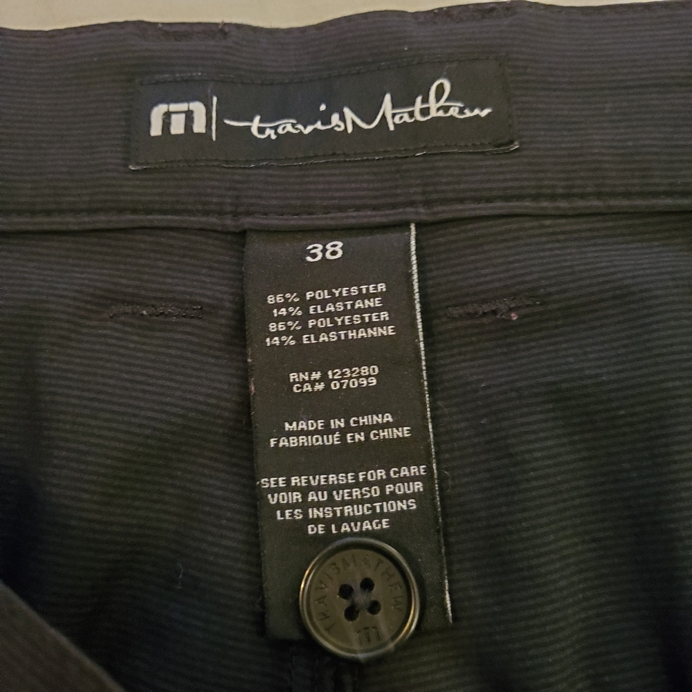 TRAVIS MATHEW Beck Black Performance Golfing Outerwear Shorts Men's Size 38 - Picture 10 of 11